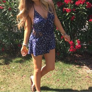 Cut out backless romper